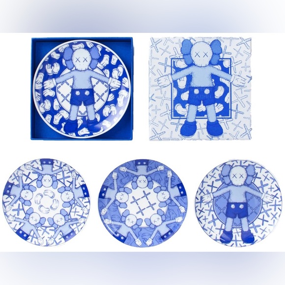 KAWS Other - BRAND NEW IN BOX KAWS HOLIDAY TAIPEI CERAMIC PLATES (SET OF 4) BLUE/WHITE RARE